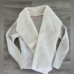 Philosophy Jacket- cream with faux fur collar